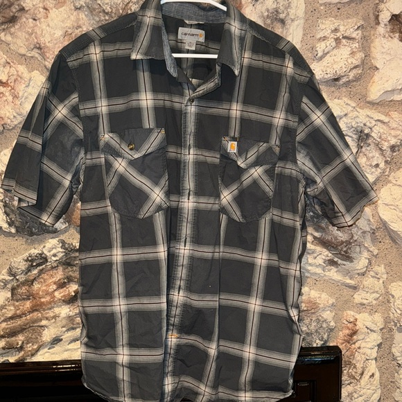Carhartt Short Sleeve Plaid Button up - Picture 1 of 4